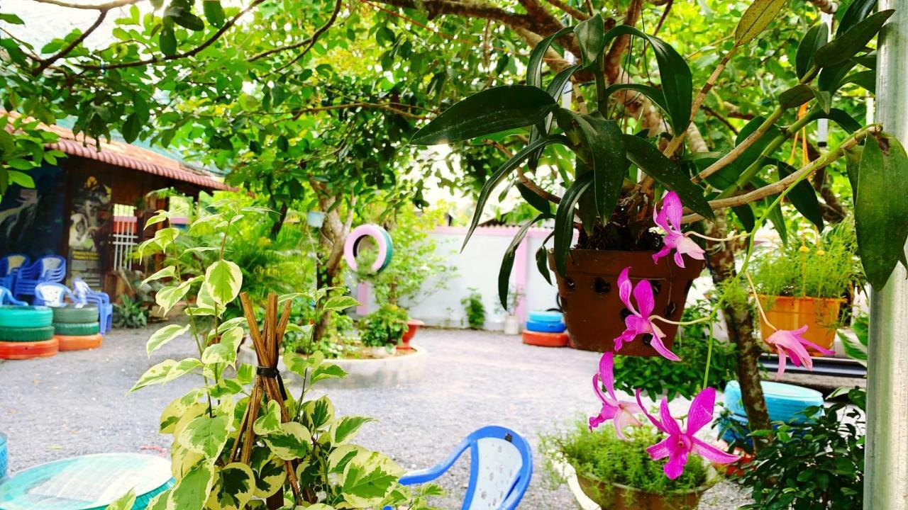 Nam Cat Tien Homestay Exterior photo
